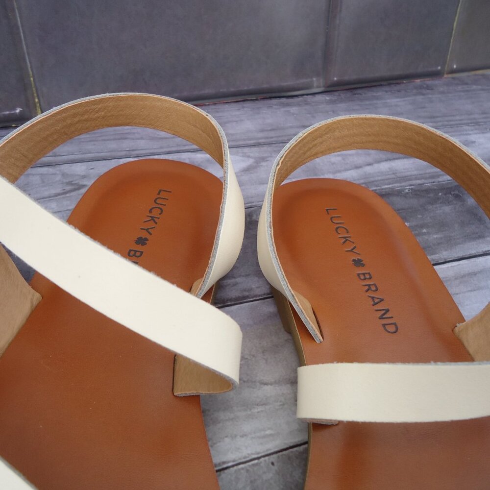 SIZE 8. LUCKY BRAND leather strappy sandals. - Picture 8 of 16